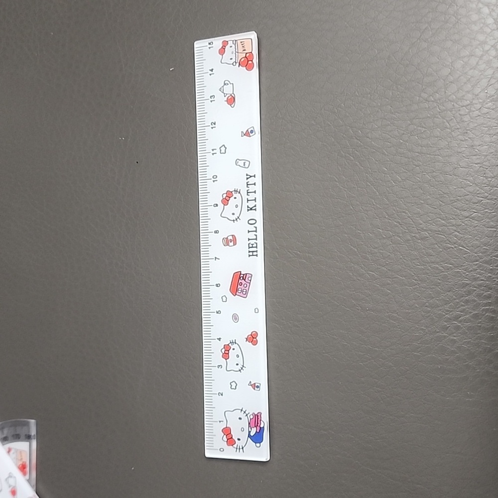 Hello Kitty Ruler Set - Picture 5 of 6